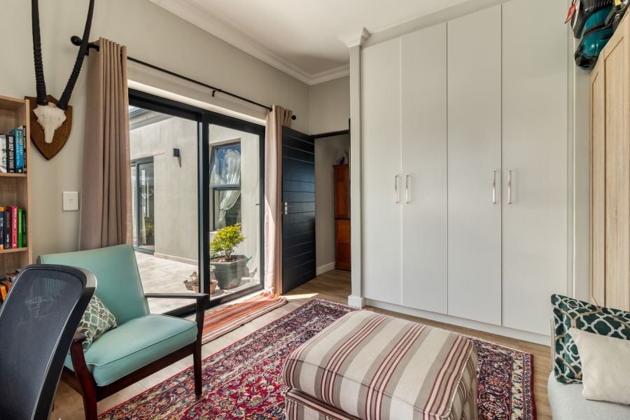 3 Bedroom Property for Sale in Aan de Wijnlanden Western Cape